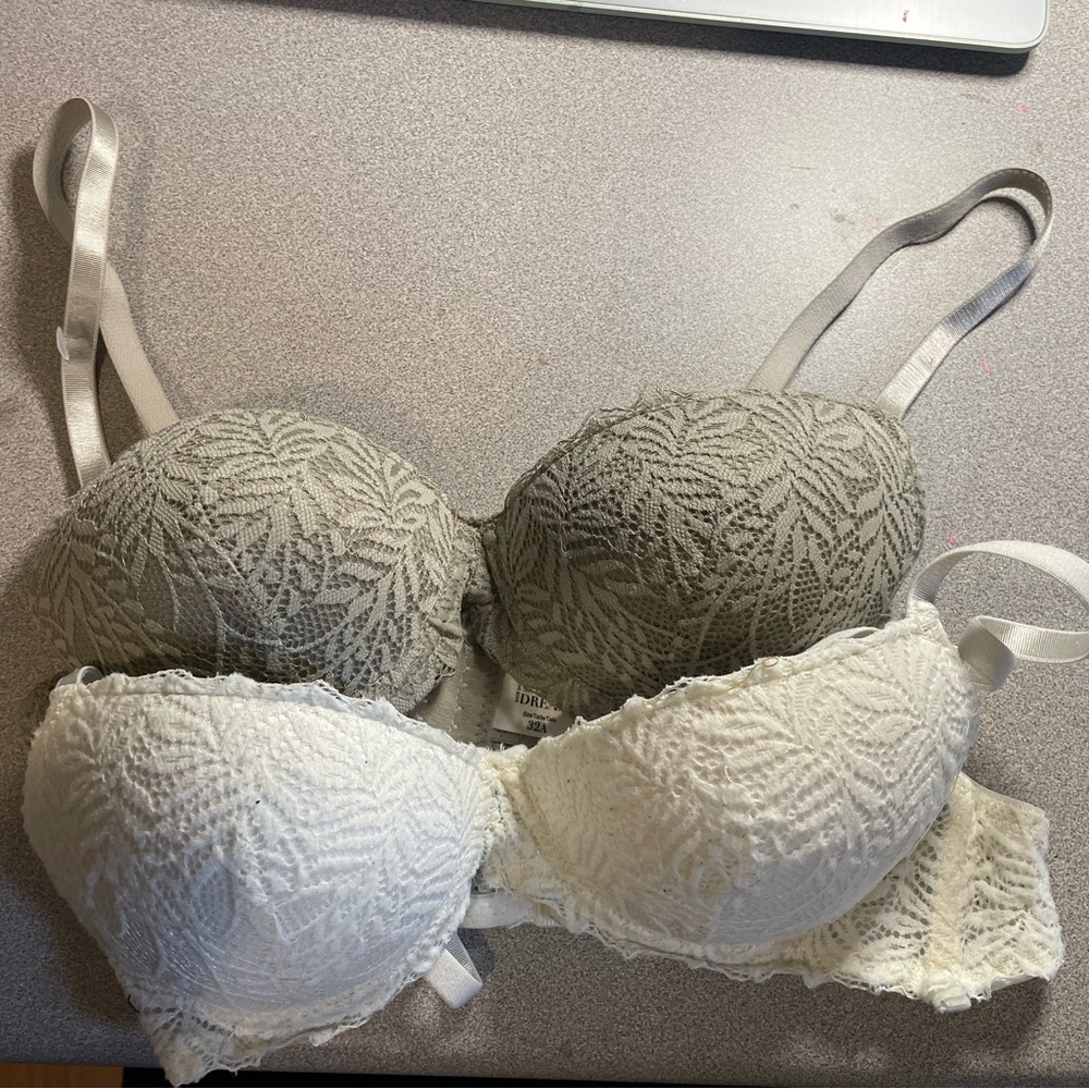 Elegant Lace Bras  - Gray and White